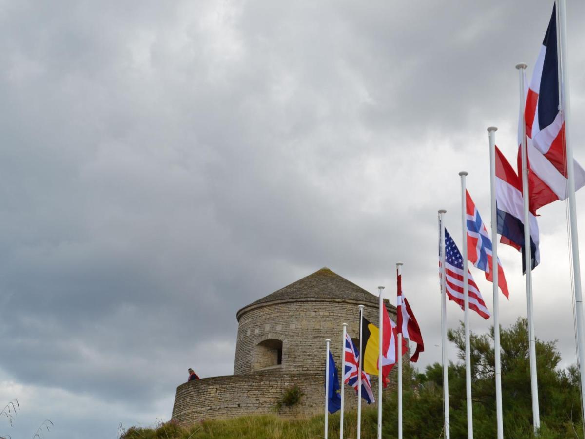 Holiday Home Omaha Beach With Garden Aignerville Bagian luar foto